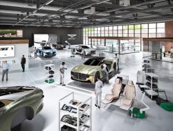 Bentley раскрыла срок выпуска первого электромобиля
