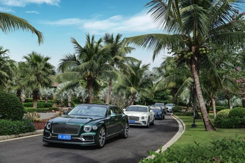 Bentley установила рекорд продаж в 2021 году, несмотря на кризис индустрии