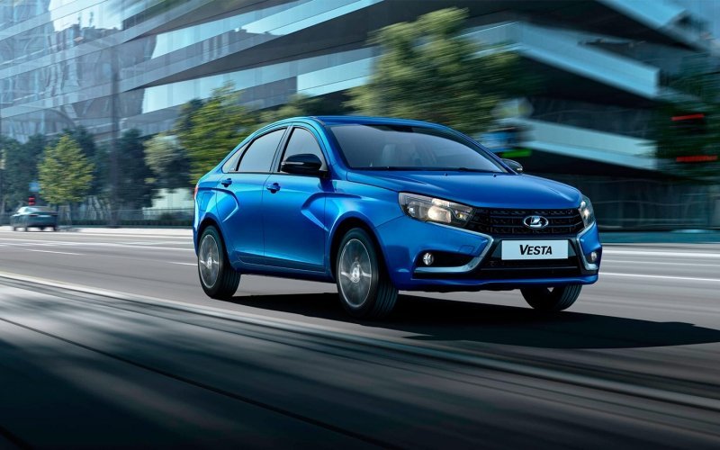 
            Lada Vesta стала самой популярной моделью в России в 2021 году
        