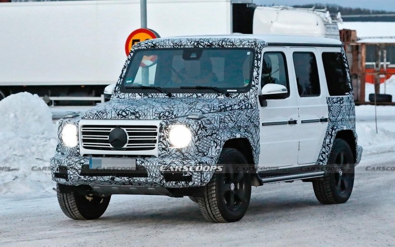 
            Mercedes испытал обновленный Gelandewagen в зимних условиях. Фото
        