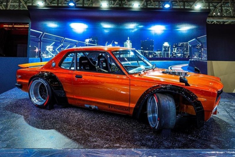 Дайго Сайто построил для дрифта классический Skyline GT-R с V8 из NASCAR