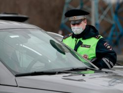 В ГИБДД объяснили, когда инспекторов можно снимать на камеру