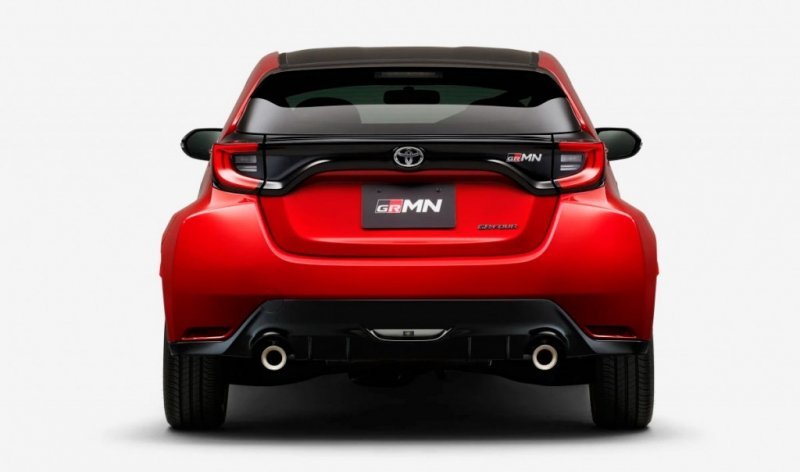 
            Toyota выпустила экстремальную версию спортивного хэтчбека GR Yaris
        
