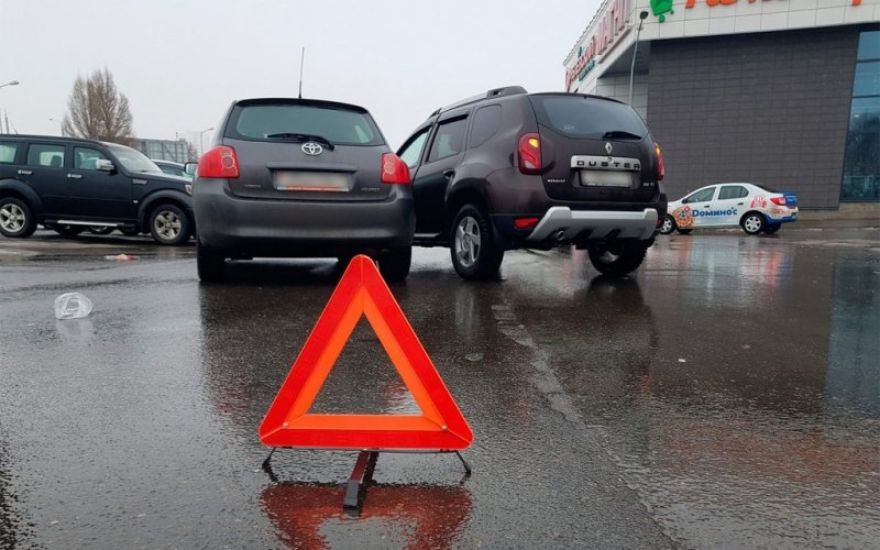 
            Автоподставы на дороге. 9 ситуаций, в которые легко попасть каждому
        