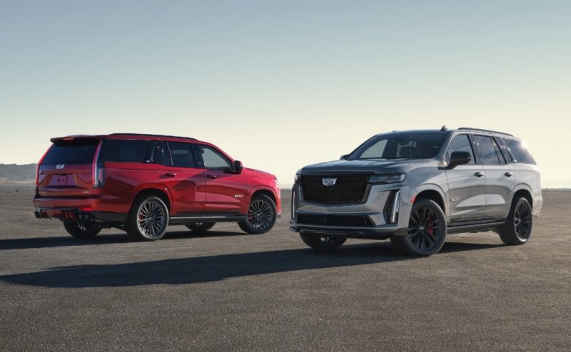 
            Cadillac Escalade получил версию с 677-сильным мотором
        