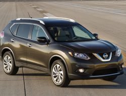 Около 700 тыс. Nissan отзовут из-за опасности возгорания