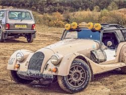 Немецкие репортеры затеяли битву внедорожников Lada Niva и Morgan CX-T