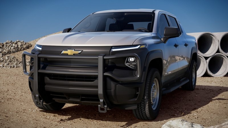 
            Пикап Chevrolet Silverado стал электромобилем
        