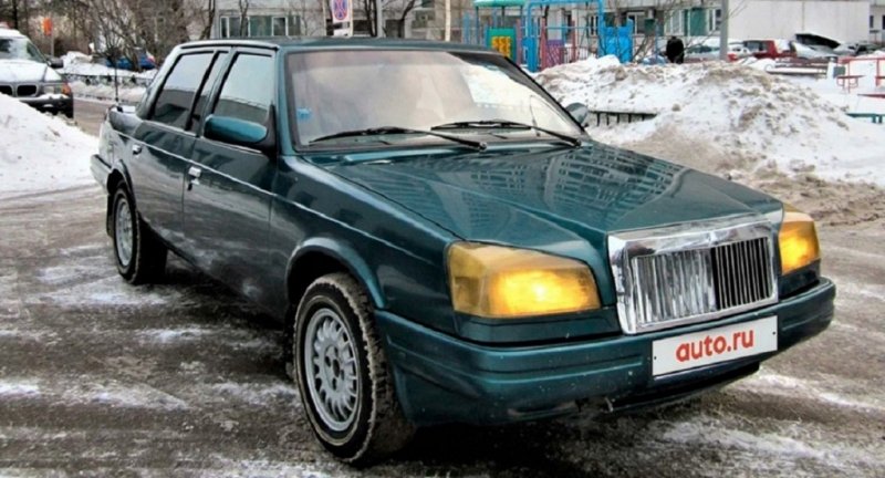 
            Редкий лимузин на базе «Москвича» выставили на продажу. В России их 50
        