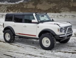 Ford продал «папский» Bronco за полмиллиона долларов. И отправил деньги на благотворительность
