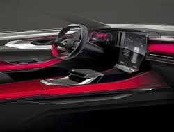 Французы показали салон новейшего кроссовера Renault Austral