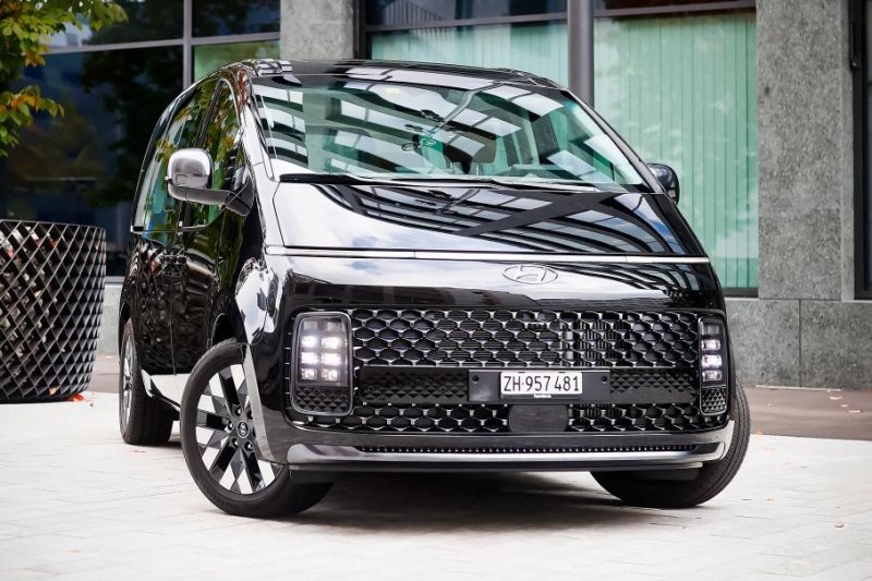 Hyundai сертифицировала в России грузовую версию Staria