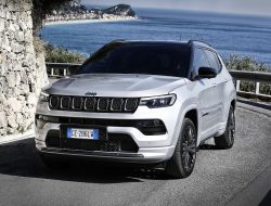 Китайский GAC поможет американскому Jeep с выпуском внедорожников