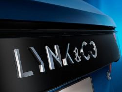 Lynk & Co пришел в Россию. Но пока без автомобилей