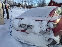 Немец проехал полтора миллиона километров на Tesla Model S