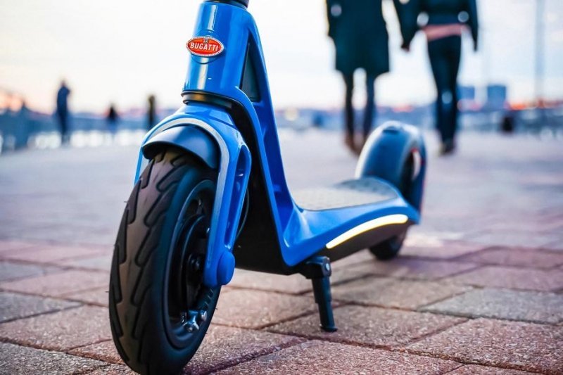 Новая модель Bugatti получила двигатель мощностью одну лошадиную силу
