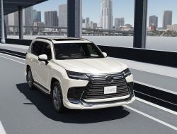 Новый Lexus LX получил мощный тюнинг-пакет