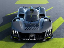 Peugeot представляет гиперкар 9X8 Hybrid и сразу называет его культовым
