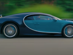 Посмотрите, как Bugatti Chiron развивает максимальную скорость на дороге общего пользования
