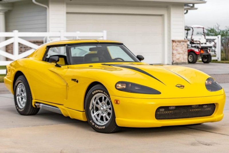 Посмотрите на Chevrolet Corvette с внешностью Dodge Viper