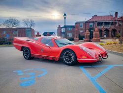 Посмотрите на неудачную реплику гоночного Porsche 917, которую выставили на торги