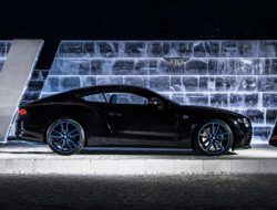Представлено уникальное «ледяное» купе Bentley