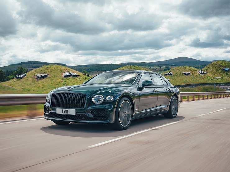 Россияне бросились расхватывать новые Bentley