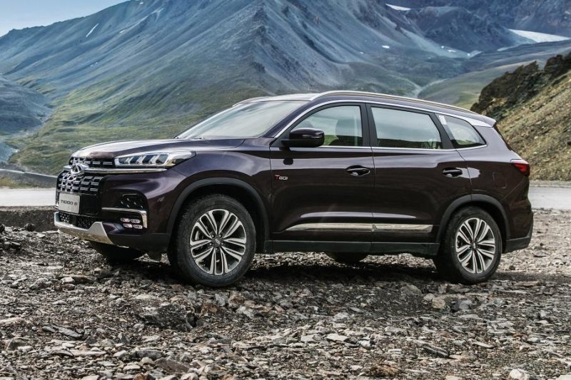 Российский Chery Tiggo 8 обновился и лишился двухлитрового мотора