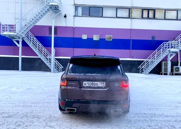 «Толстовку» на пиджак: тест-драйв Range Rover Sport 2022 модельного года