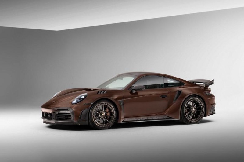TopCar показал эксклюзивный Porsche 911 Turbo S в коричневом углепластике
