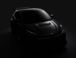 Toyota анонсировала более мощный GR Yaris и загадочный концепт GR GT3