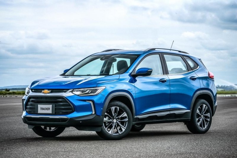 Уточнены сроки появления Chevrolet Tracker в России. Он будет конкурировать с Creta