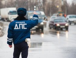 В ГИБДД рассказали, что женщины реже нарушают ПДД. И вот почему
