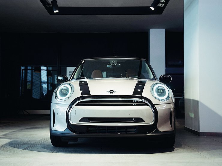 В России стартовали продажи хетчбэка MINI Camden Edition