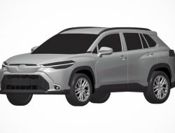 В России запатентовали кроссовер Toyota Corolla Cross. Уже второй