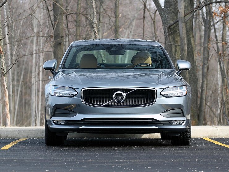 Volvo будет выпускать больше кроссоверов, но не откажется от универсалов