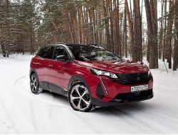 Все не как у людей: тест-драйв обновленного Peugeot 3008