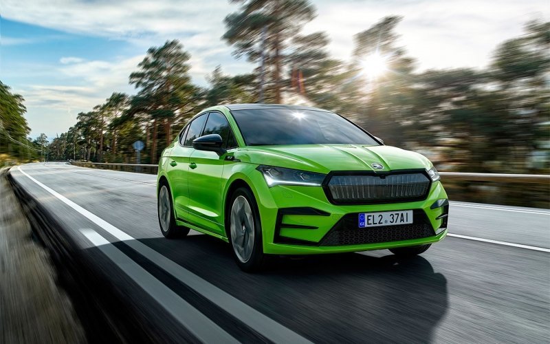 
            Skoda представила новый купеобразный кроссовер
        