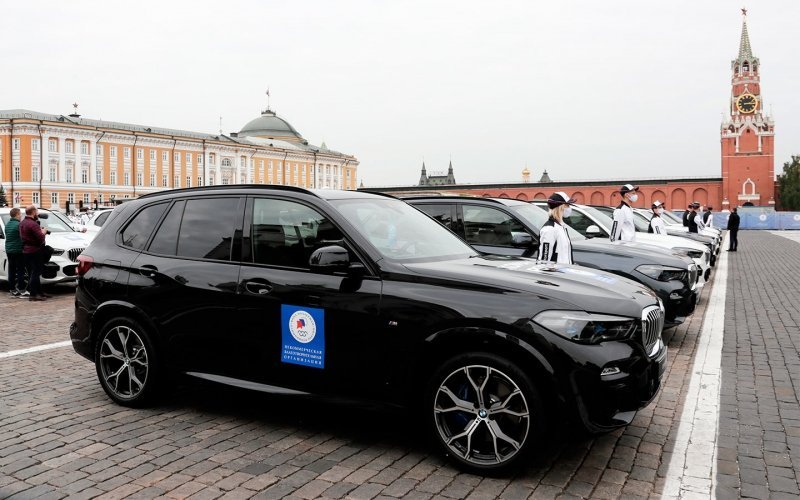 
            «Олимпийские» машины: какие авто дарили призерам игр
        