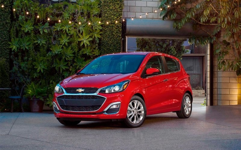
            Chevrolet снимет с производства самую дешевую машину в США
        