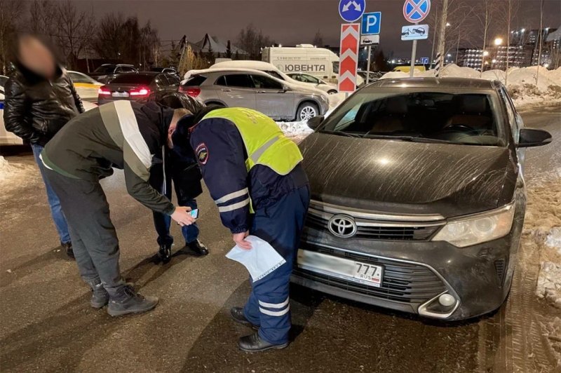 
            «Выехал на встречку в одних носках». Репортаж про дежурство с ГИБДД
        