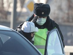 Массовые проверки на дорогах от ГИБДД. Дышать в «трубочку» заставят всех