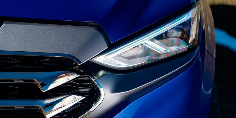 
            Вдруг, откуда ни возьмись. Тест-драйв Isuzu Mu-X
        