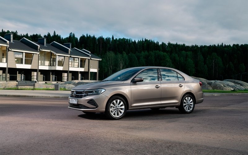 
            Что, если не «Веста»? 5 конкурентов новой Lada Vesta
        