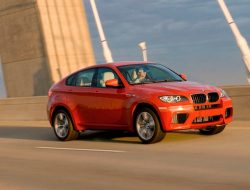 5 секунд за 1,5 млн рублей: самые быстрые автомобили с пробегом