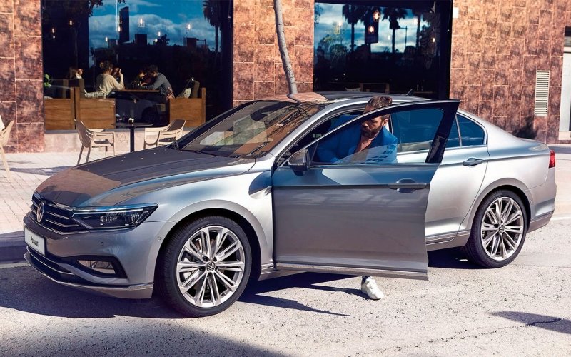 
            Седан Volkswagen Passat покинул российский рынок
        