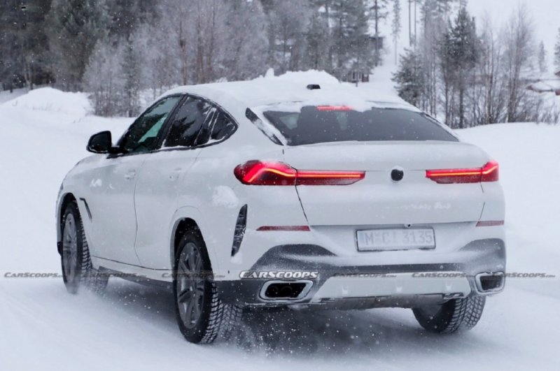 
            Обновленный BMW X6 G06 впервые попал в объективы фотокамер
        