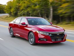 Около 2 млн машин Honda могут попасть под отзыв из-за опасного дефекта