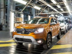 Renault остановит производство автомобилей в России