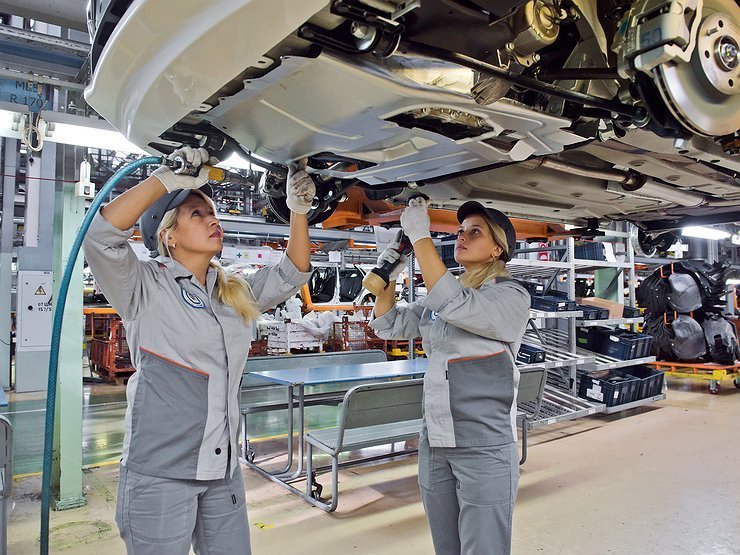 АВТОВАЗ начал сборку LADA Granta нового поколения